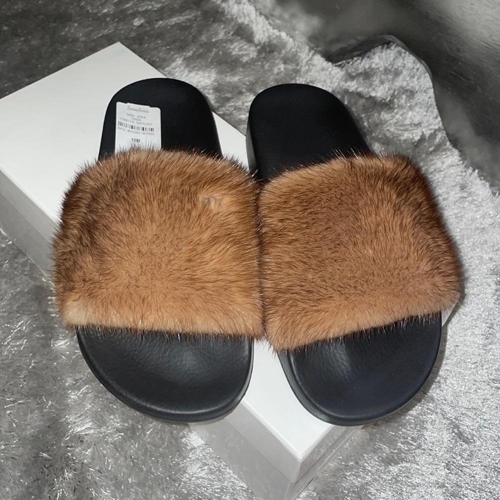 Givenchy Slides, Mink Fur Size 40, NWT